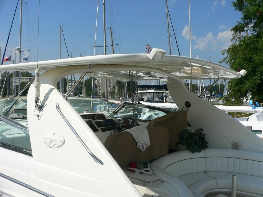 Sea Ray 450 Sundancer Top 1995 image 1