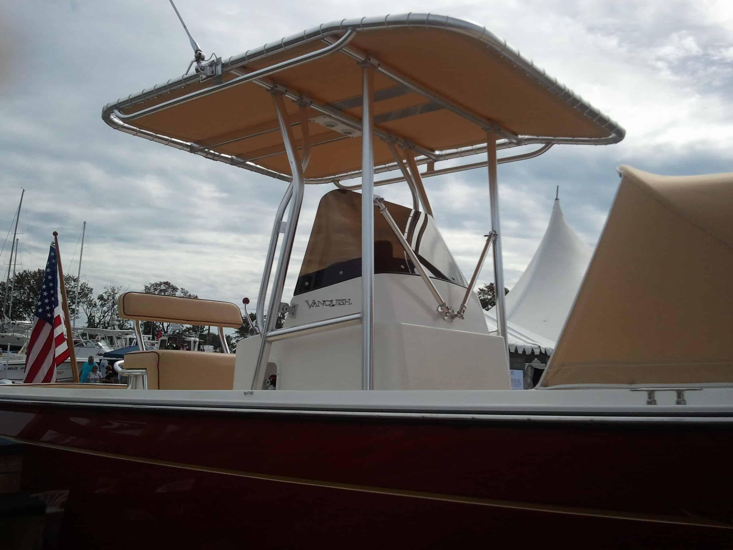 Vanquish Boats 24 T-Top 2011 image 1