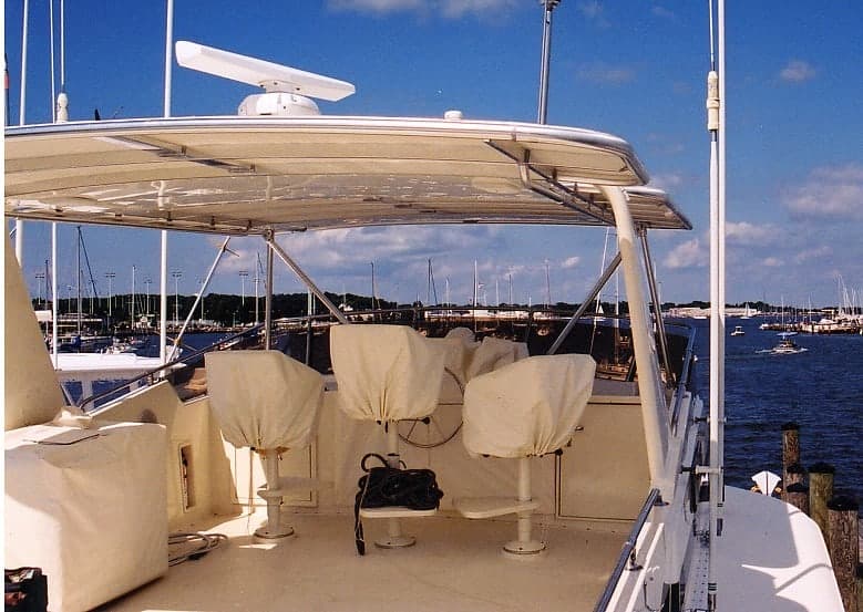 Hattaras 63 Motoryacht Top 1986 image 1