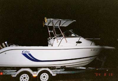 Cobia 220 Walk Around Top 1998 image 1