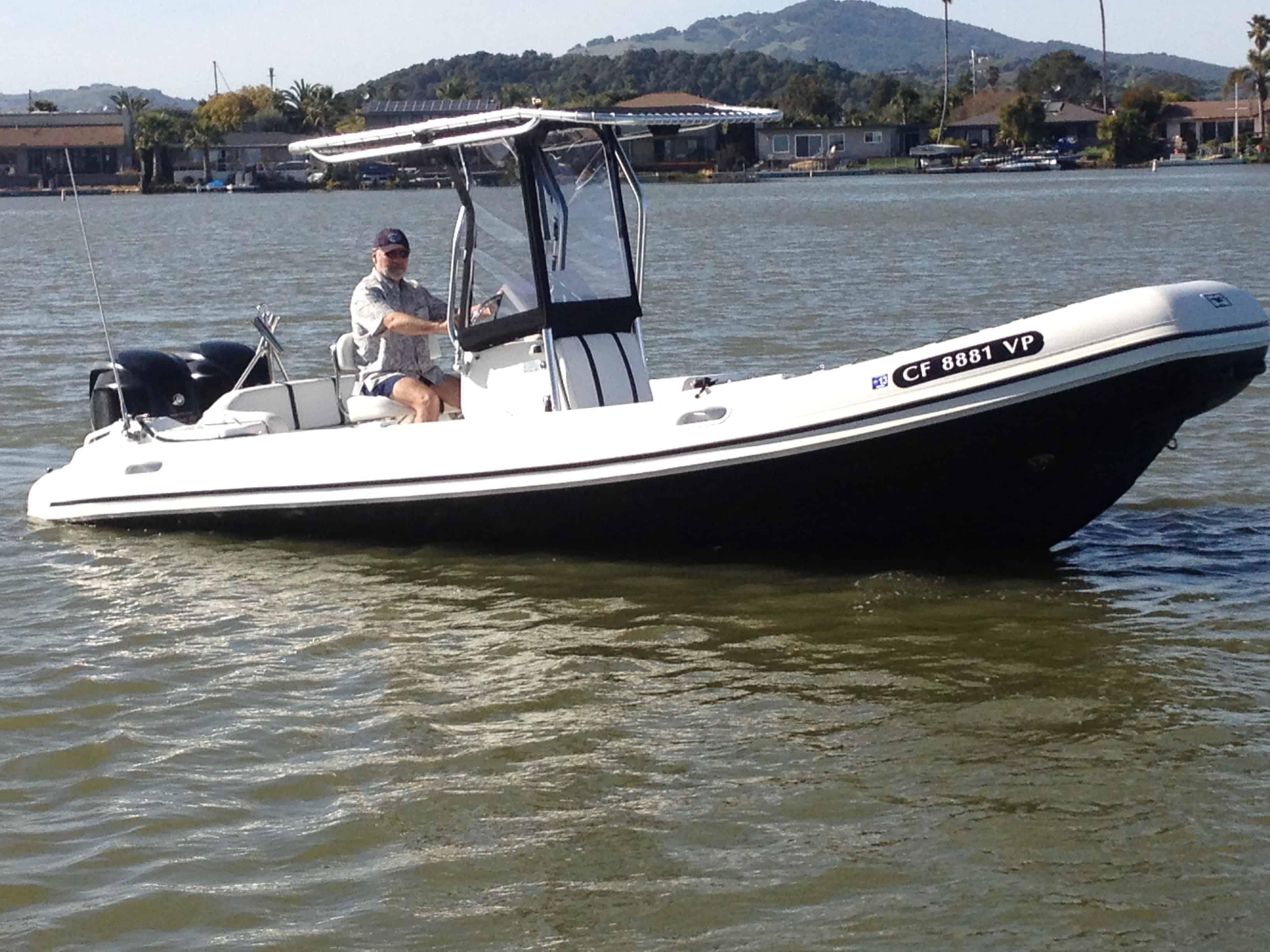 Nautica 24 T-Top 2012 image 1