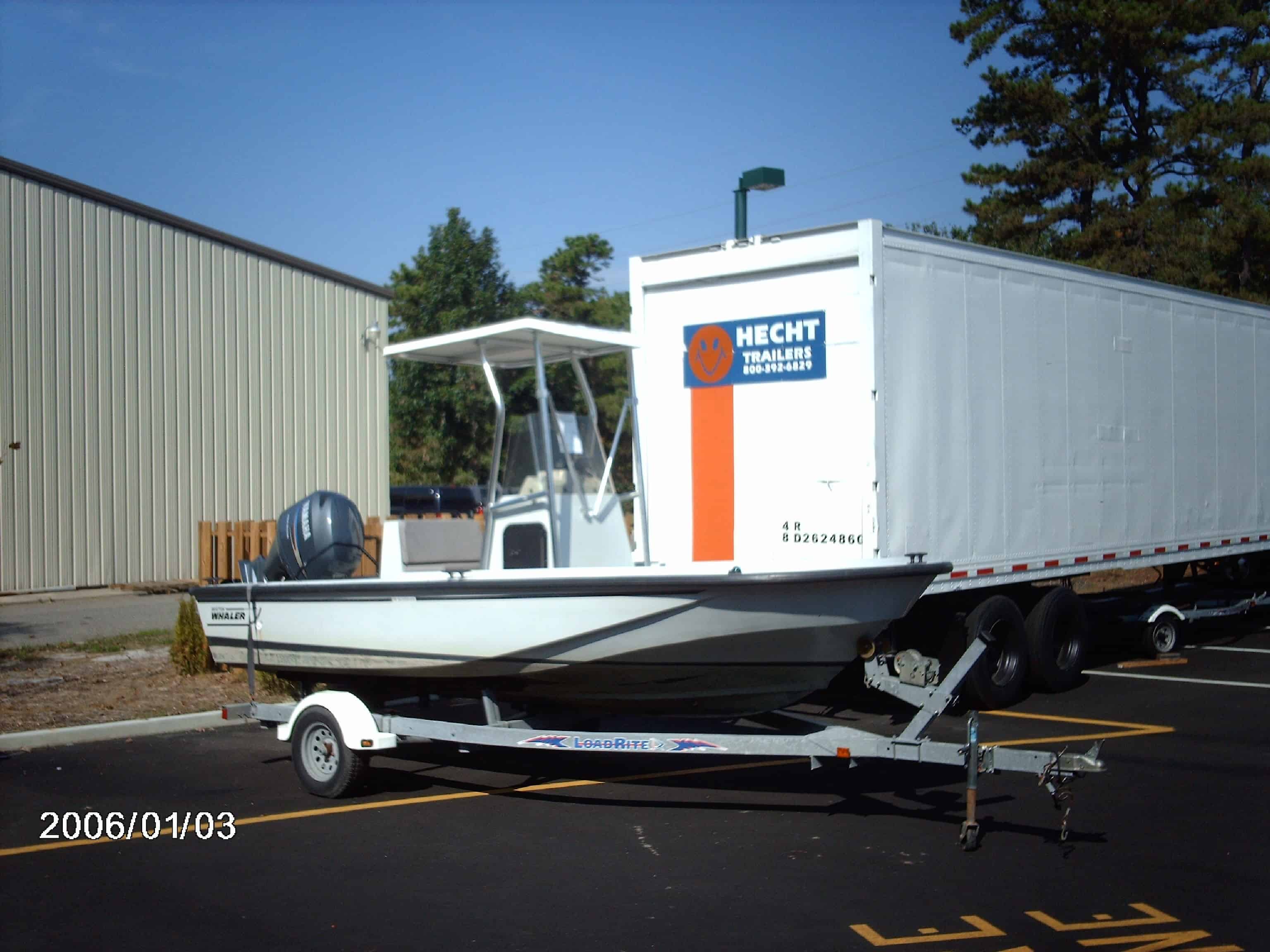 Boston Whaler 19 Guardian T-Top 2005 image 1