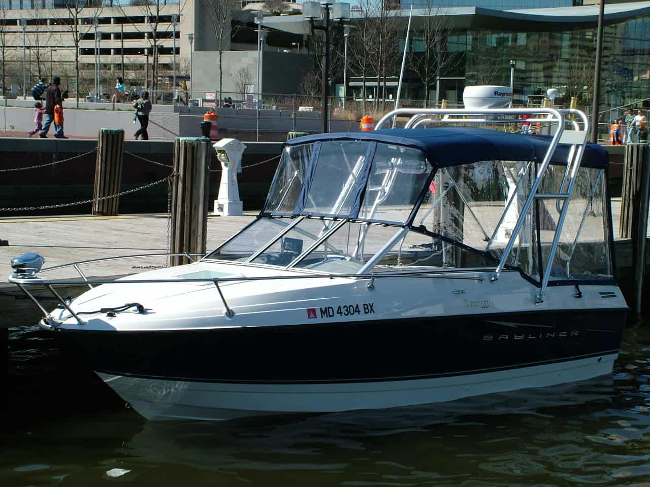 Bayliner 192 Discovery Arch 2007 image 1