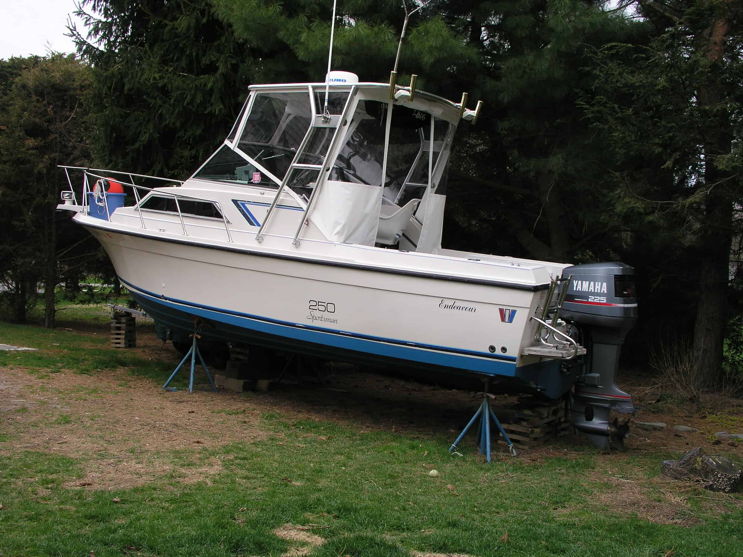 Wellcraft 250 Sportsman Top 1988 image 1