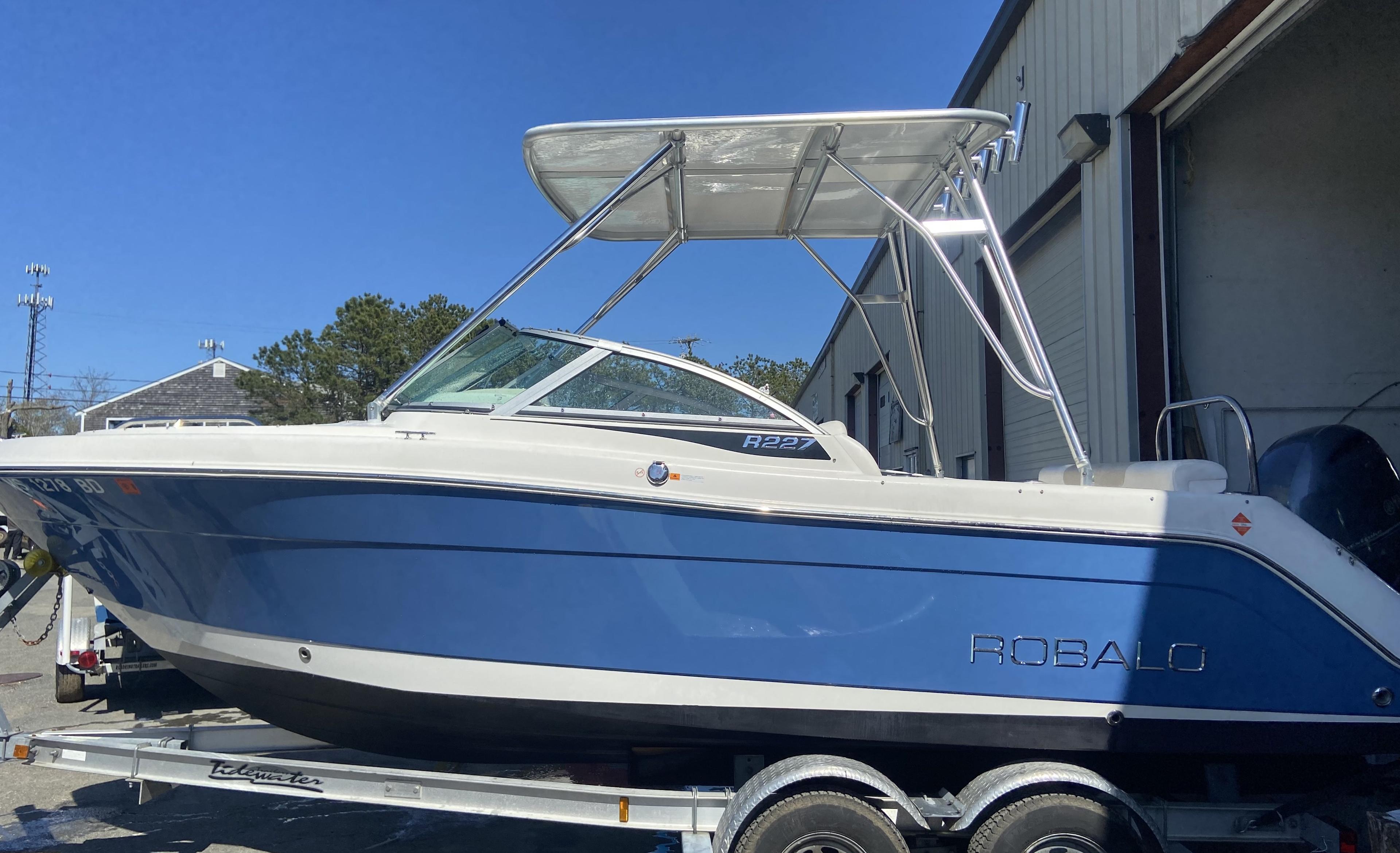 Robalo Top 2019 image 1