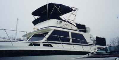 Uniflite 36 Double Cabin Arch 1972 image 1