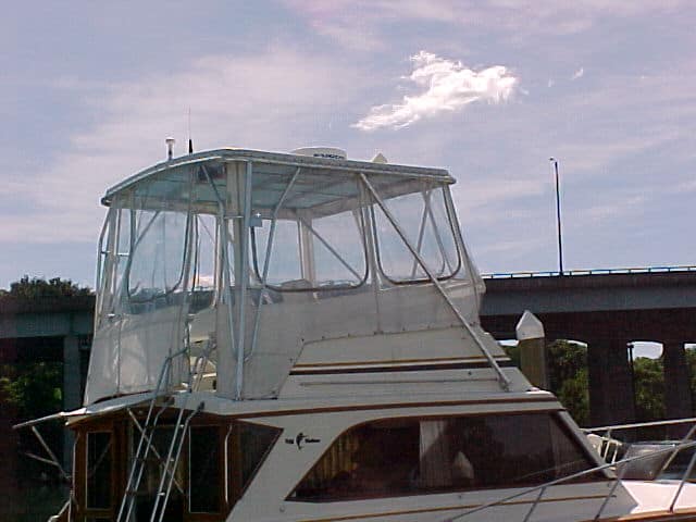 Egg Harbor 37 Convertible Top 1985 image 1