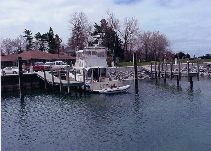 Chris Craft 360 Sport Sedan Arch 1973 image 1