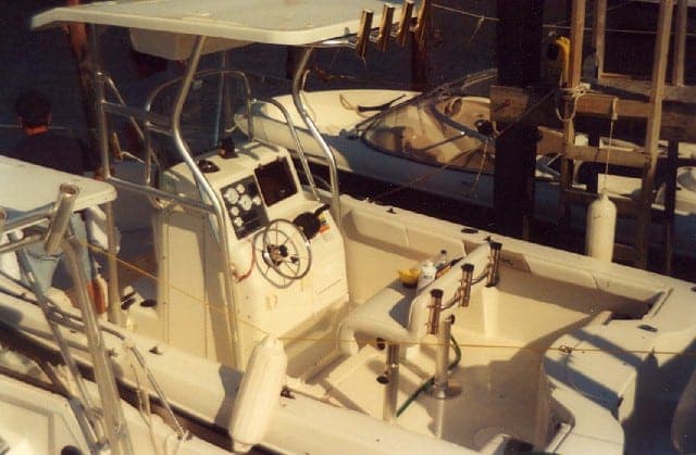 Seaswirl 2100 Console T-Top 1996 image 1