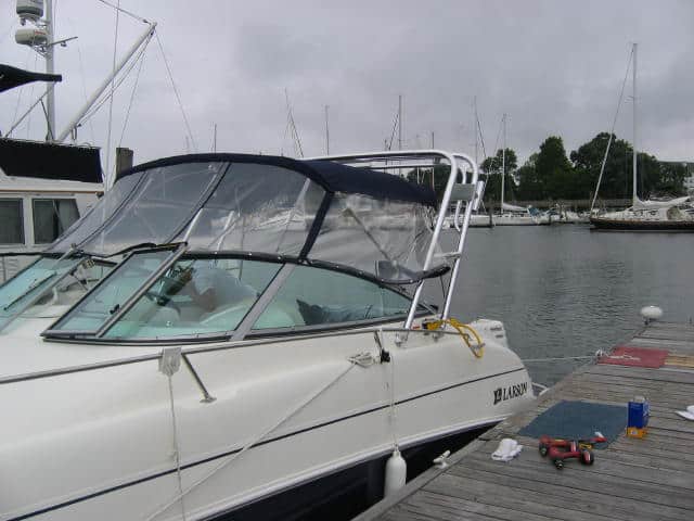 Larson 274 Cabrio Arch 2002 image 1