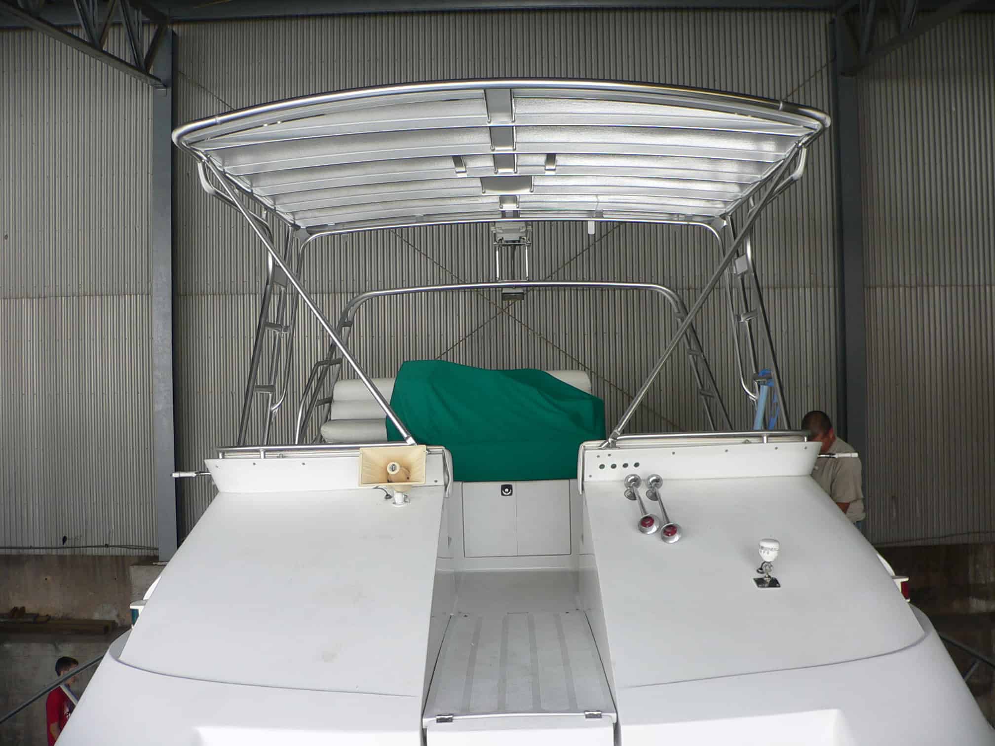 Mainship 40 Sedan Bridge Top 1993 image 1
