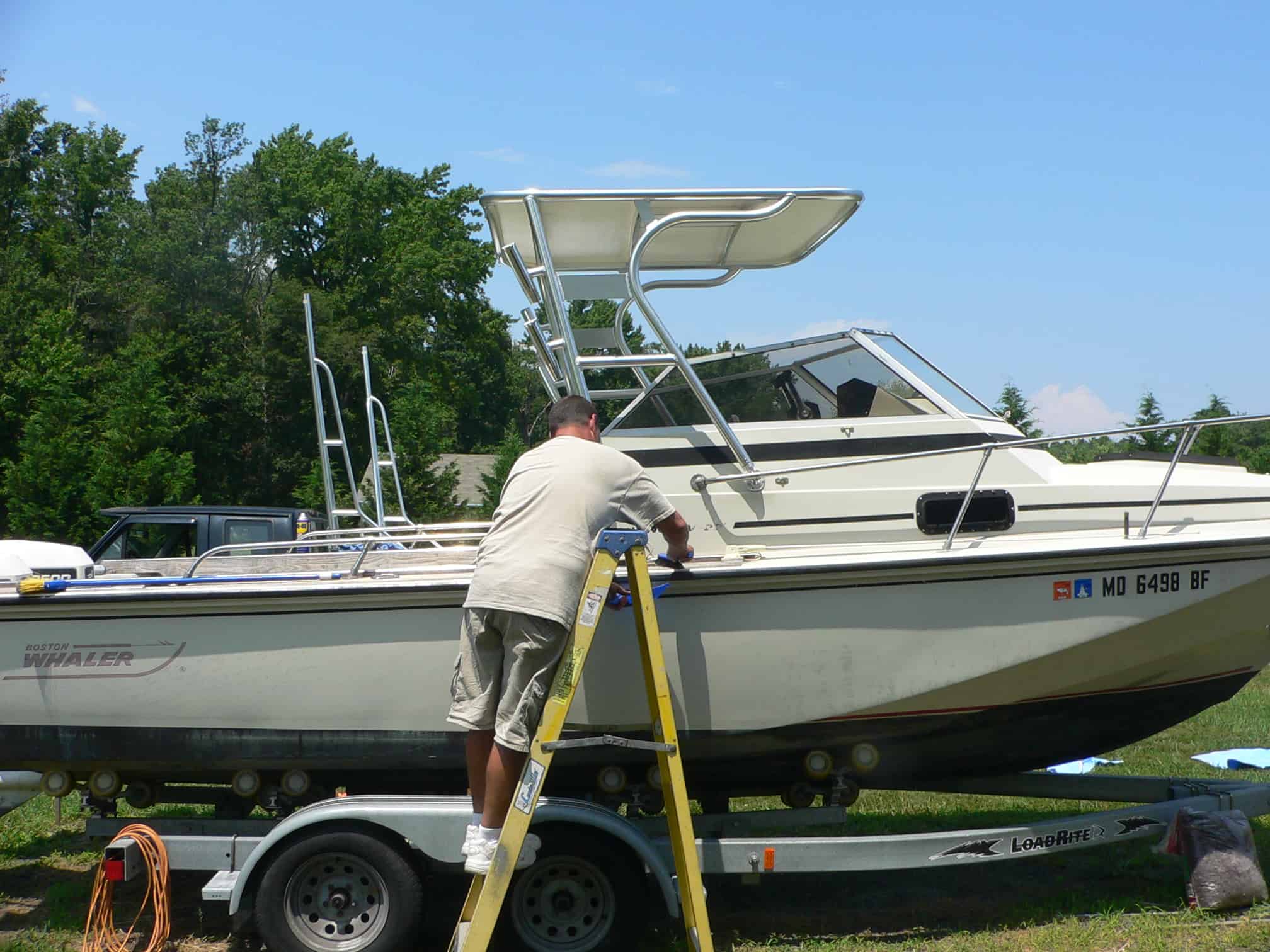 Boston Whaler 22 Revenge/ not walkthru Top 1979 image 1