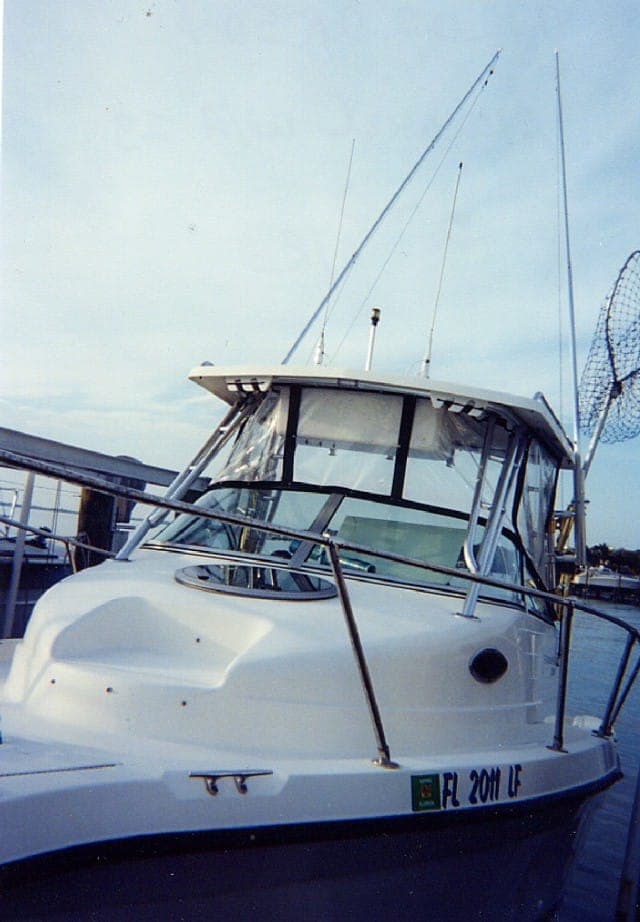 Seaswirl Walkaround Accessories 2000 image 1
