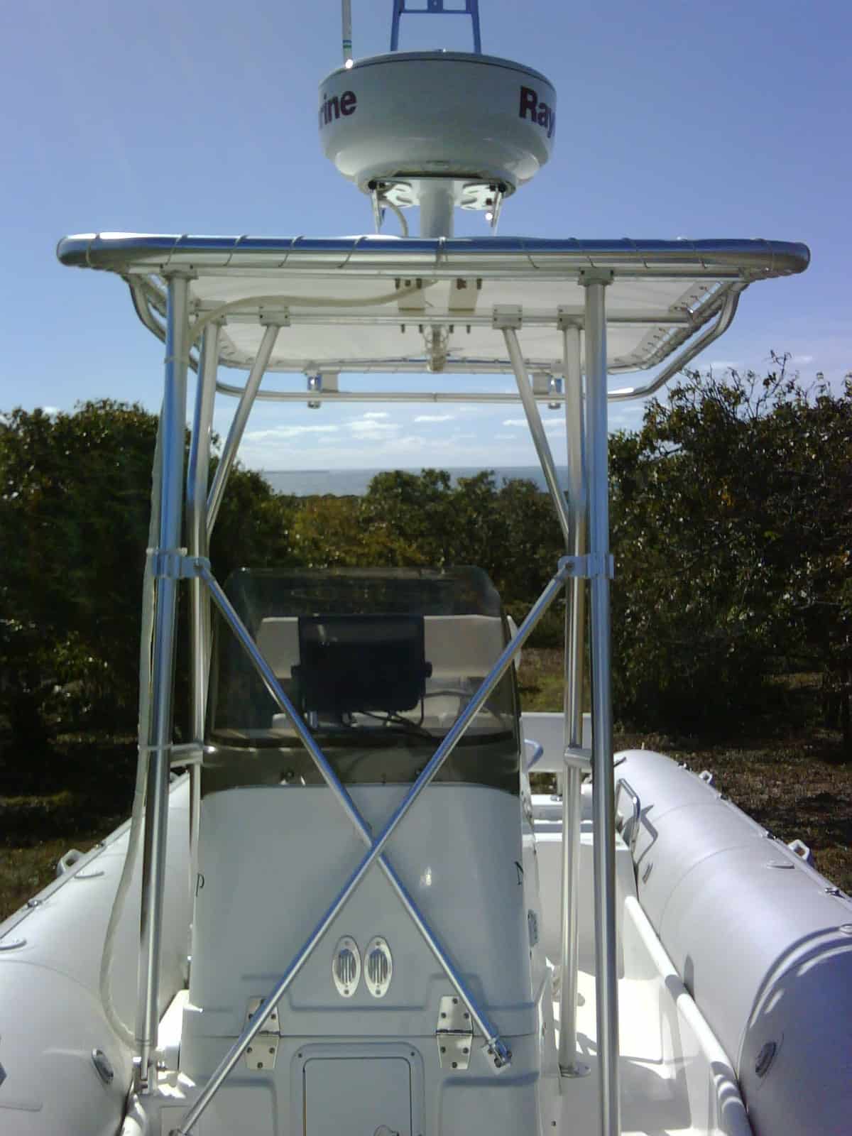 Zodiac 650 Pro Open T-Top 2002 image 1