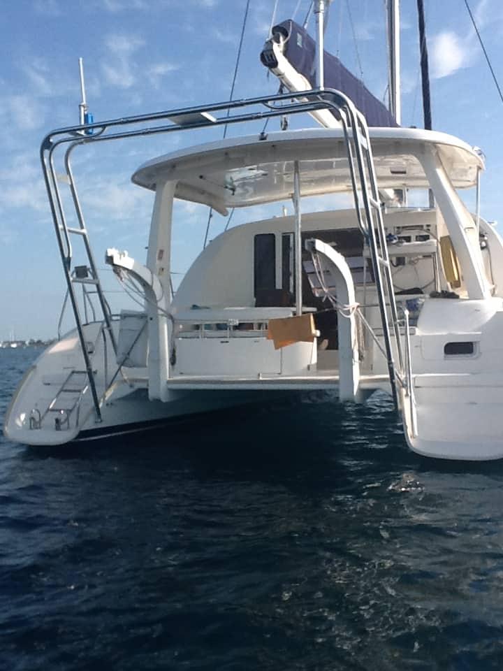 Leopard 40 Catamaran Arch 2007 image 1