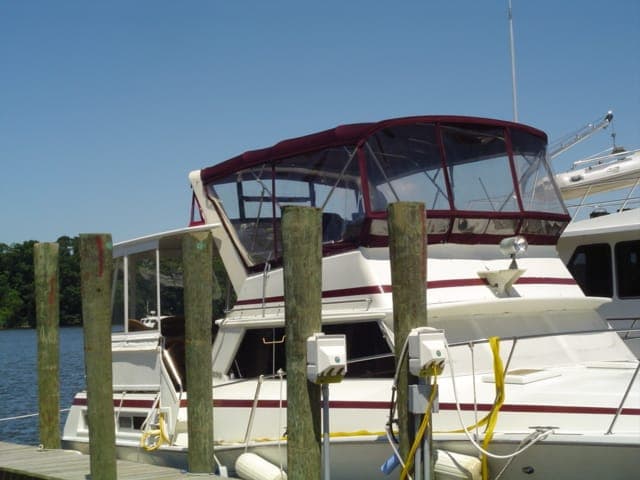 Viking 43 DC Motoryacht Top 1979 image 1