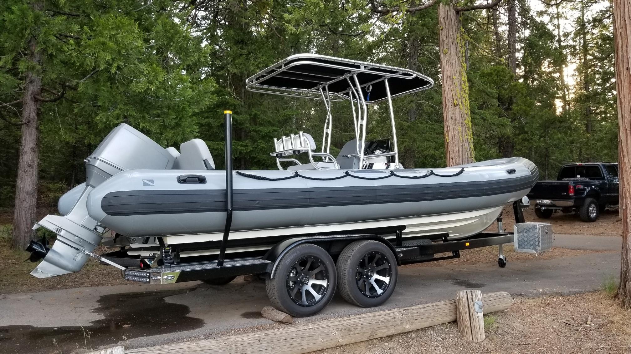 AB Inflatables T-Top 2017 image 1