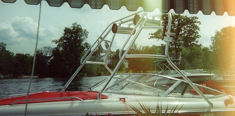 Stingray 220 image 1