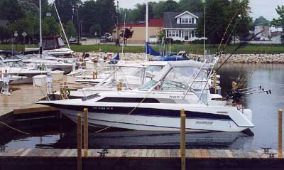 Rinker 250 Fiesta Vee Arch 1986 image 1
