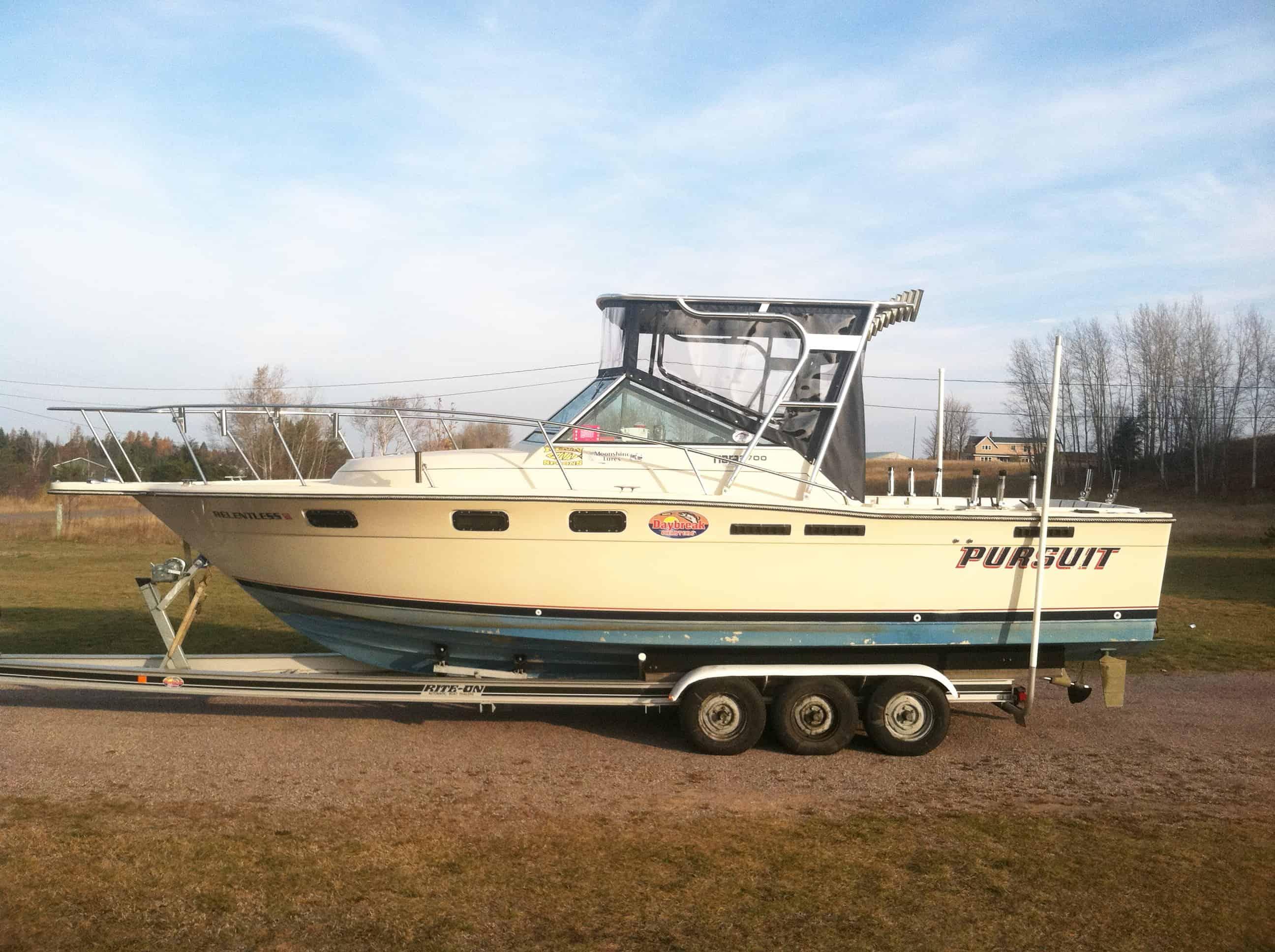 Tiara 2700 Pursuit Top 1983 image 1
