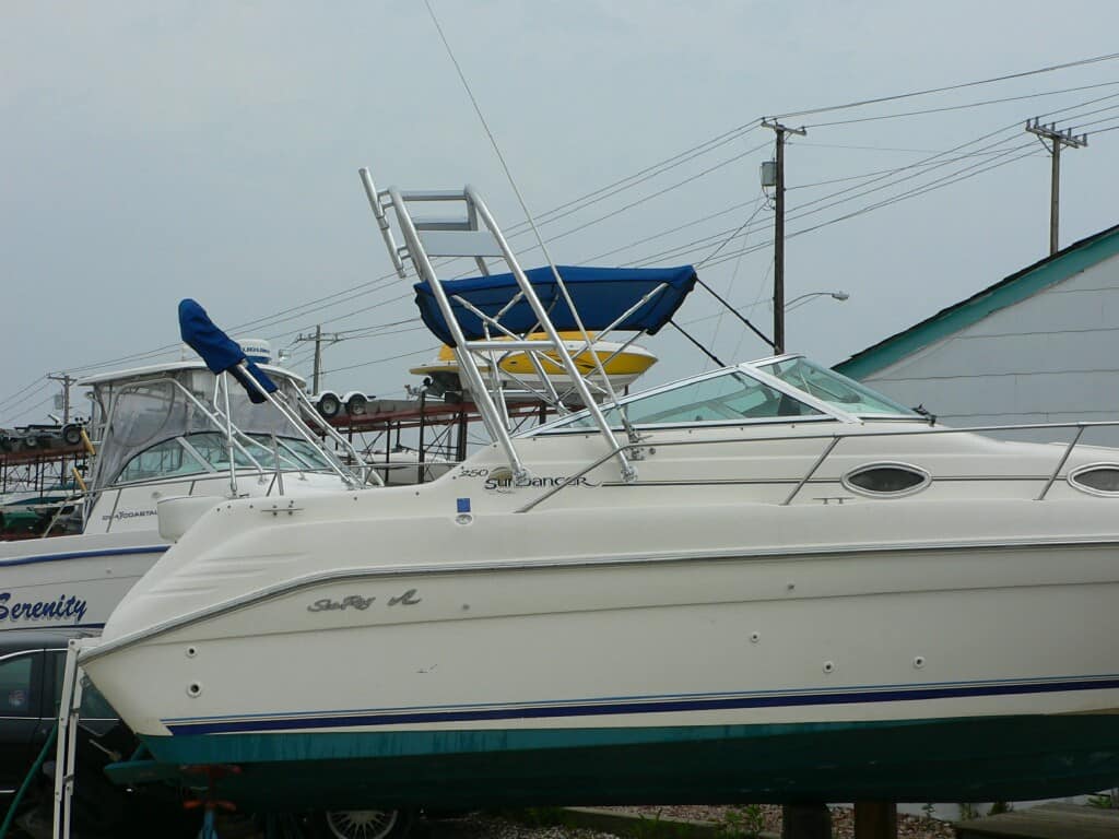 Sea Ray 250 Sundancer Arch 1995 image 1