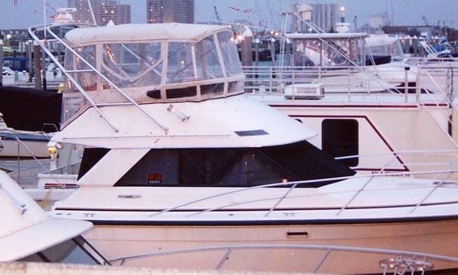 Phoenix 37/38 SFX Convertible Arch 1989 image 1