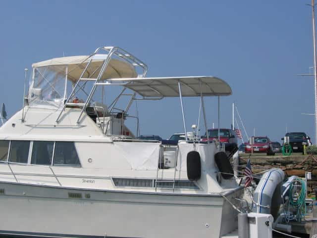 Silverton 40 Aft Cabin Aft Deck Top 1982 image 1