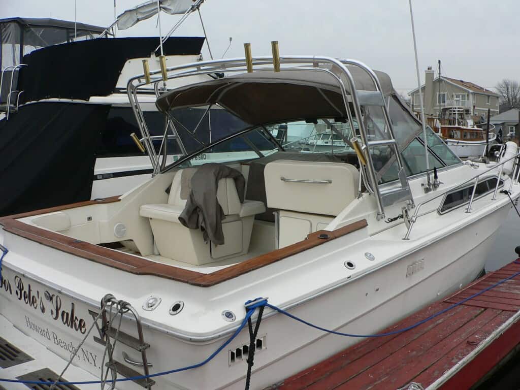 Sea Ray 310 SRV Sundancer Arch 1982 image 1