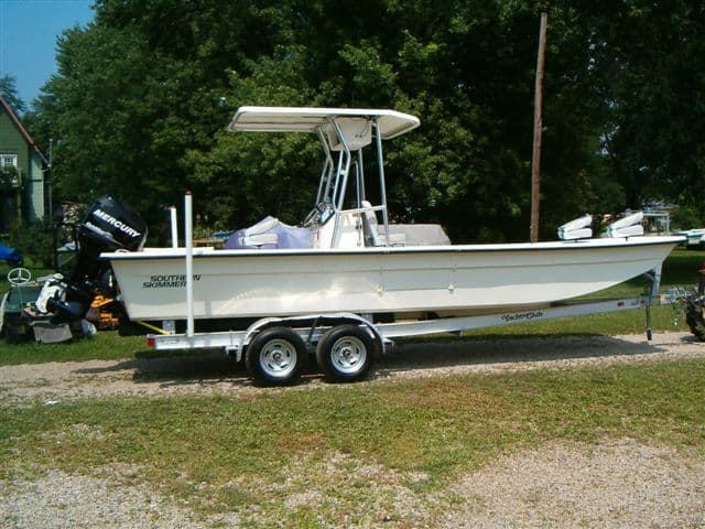 South Skimmer 2480 T-Top 2008 image 1