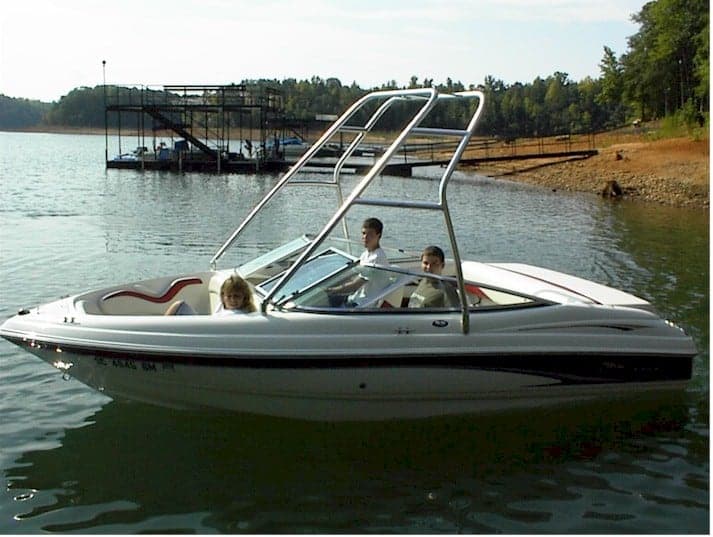 Chaparral 183 SS 2002 image 1