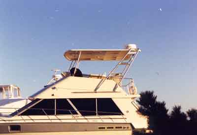 Silverton 40 Convertible Top 1985 image 1