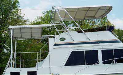 Uniflite 36 Double Cabin Aft Deck Top 1972 image 1
