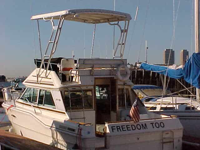 Sea Ray 300 Sedan Bridge Top 1985 image 1
