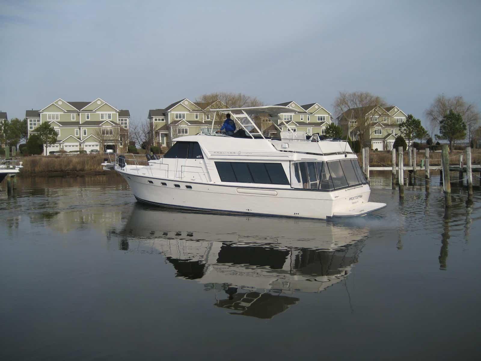 Bayliner 4788 Pilot House Motor Yacht Top 1994 image 1