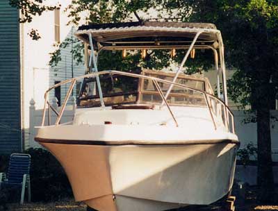 Mako 258 WA Top 1982 image 1