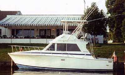 Bertram 33 Flybridge Cruiser Top 1977 image 1