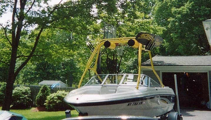 Chaparral 180 SSE 2001 image 1