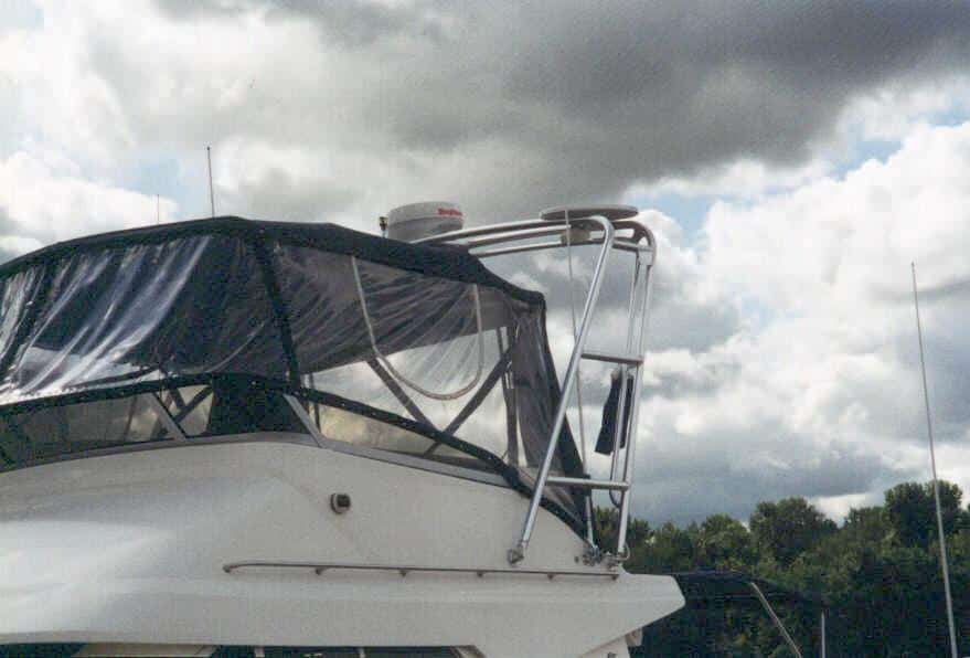 Cruisers 3580/3585 Flybridge Arch 1996 image 1