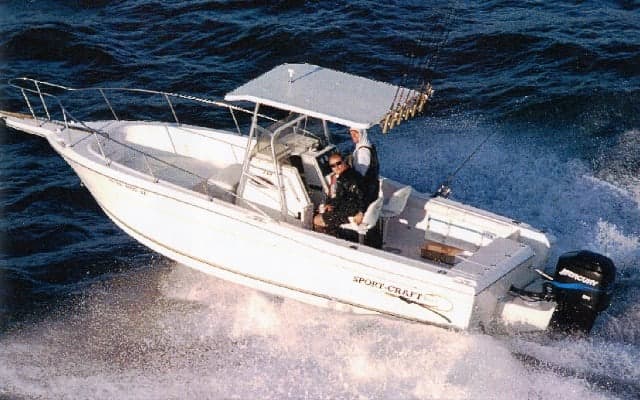 Hydra Sports 2200 Center Console T-Top 1988 image 1