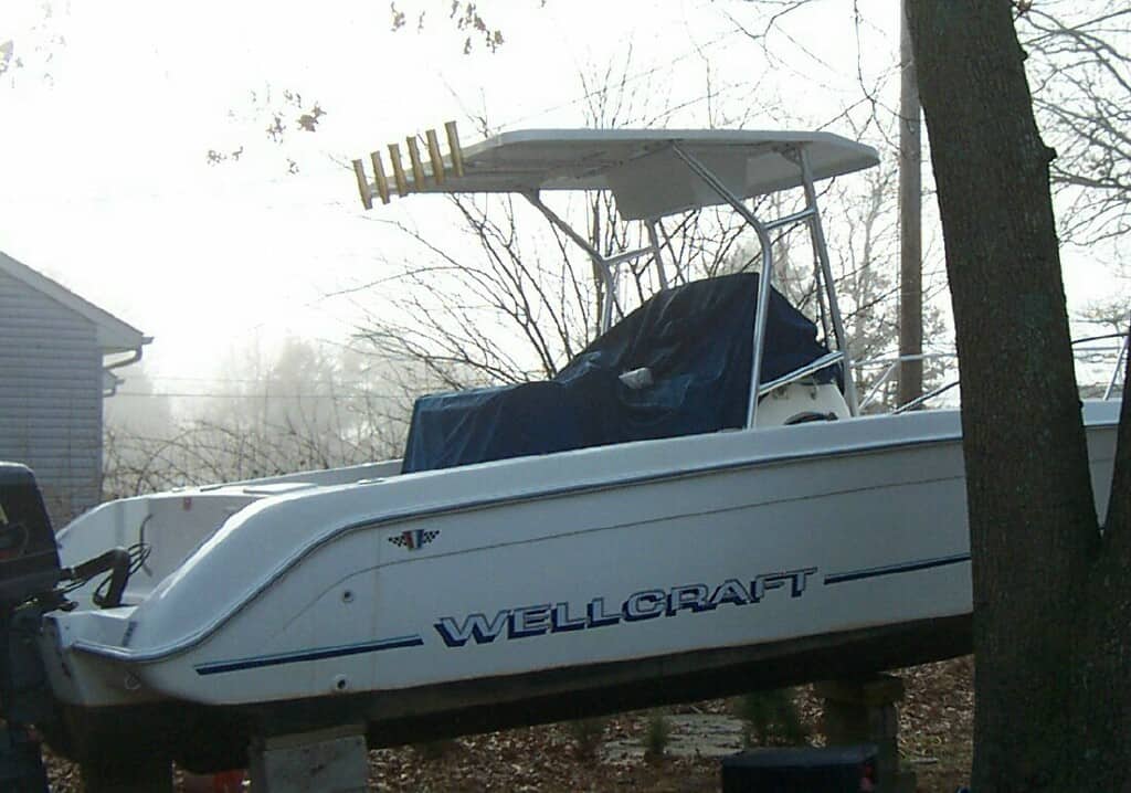 Wellcraft 236/240 CCF T-Top 1994 image 1