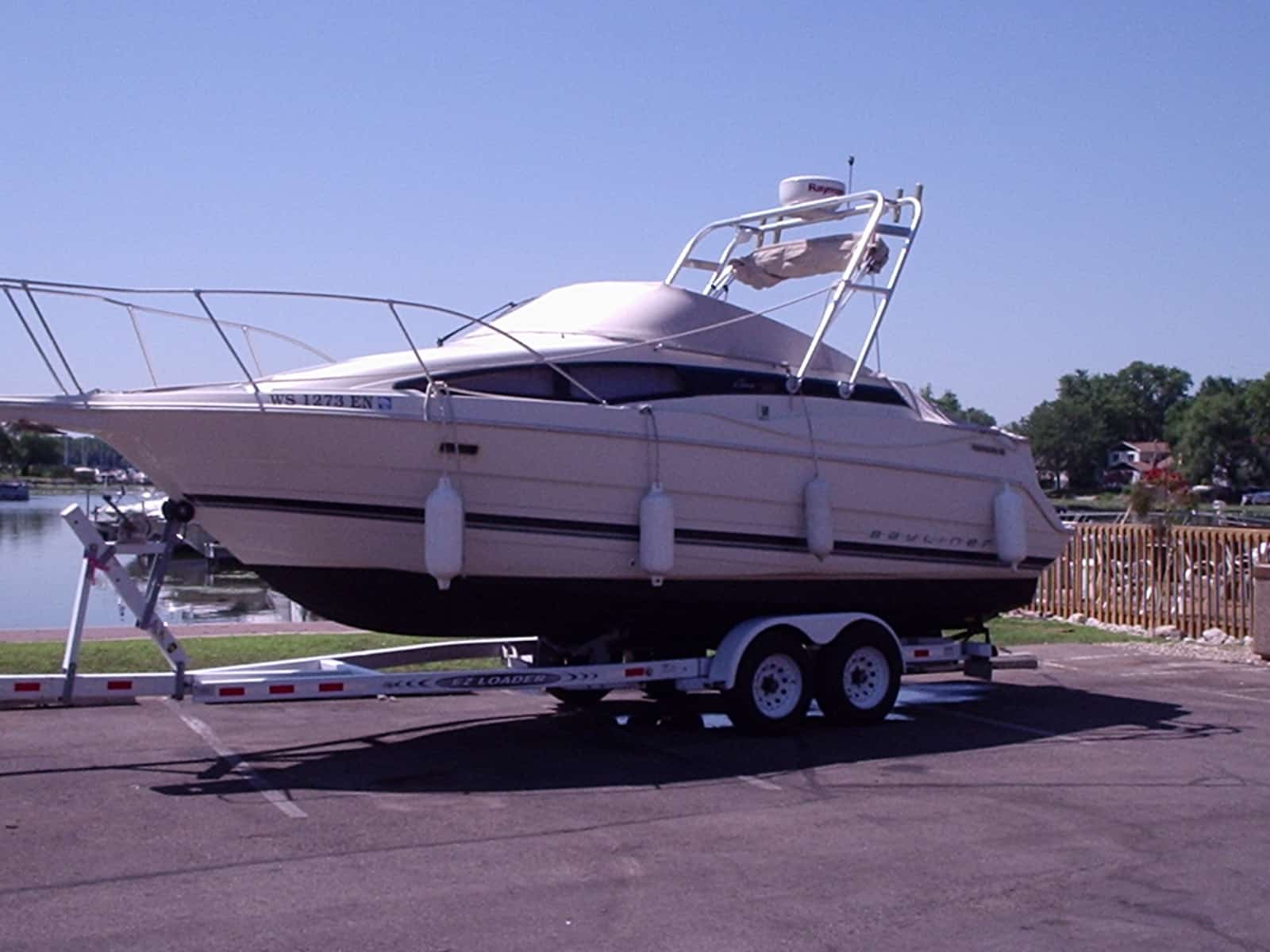 Bayliner 2655 Ciera Sunbridge Arch 1994 image 1