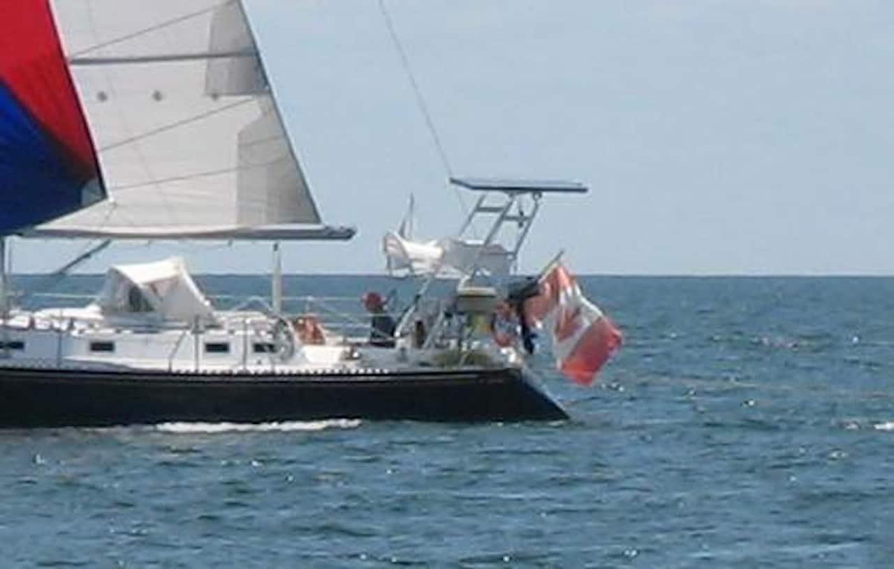 Hylas Yachts 42 Arch 1987 image 1