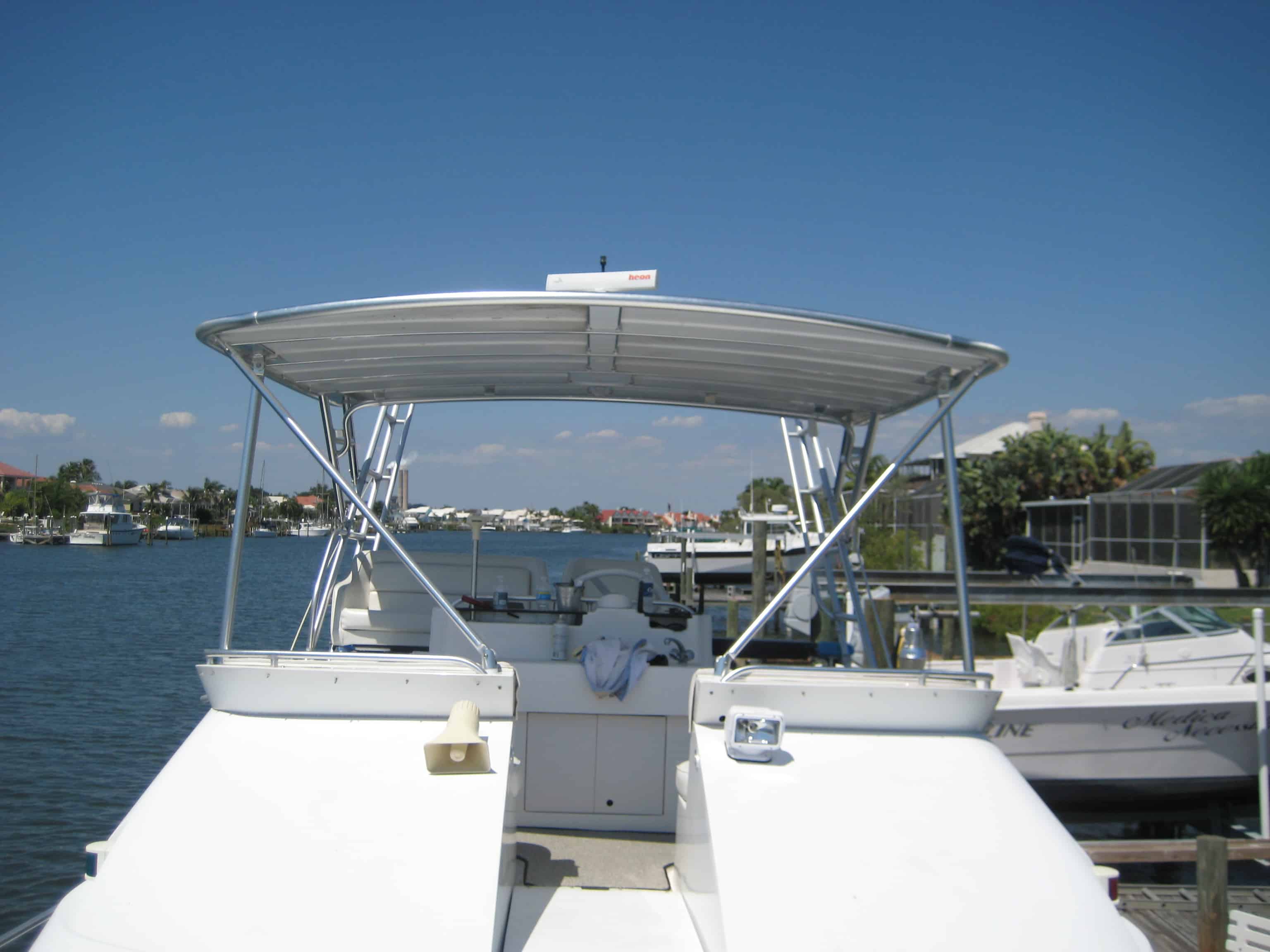 Mainship 40 Sedan Bridge Top 1993 image 1