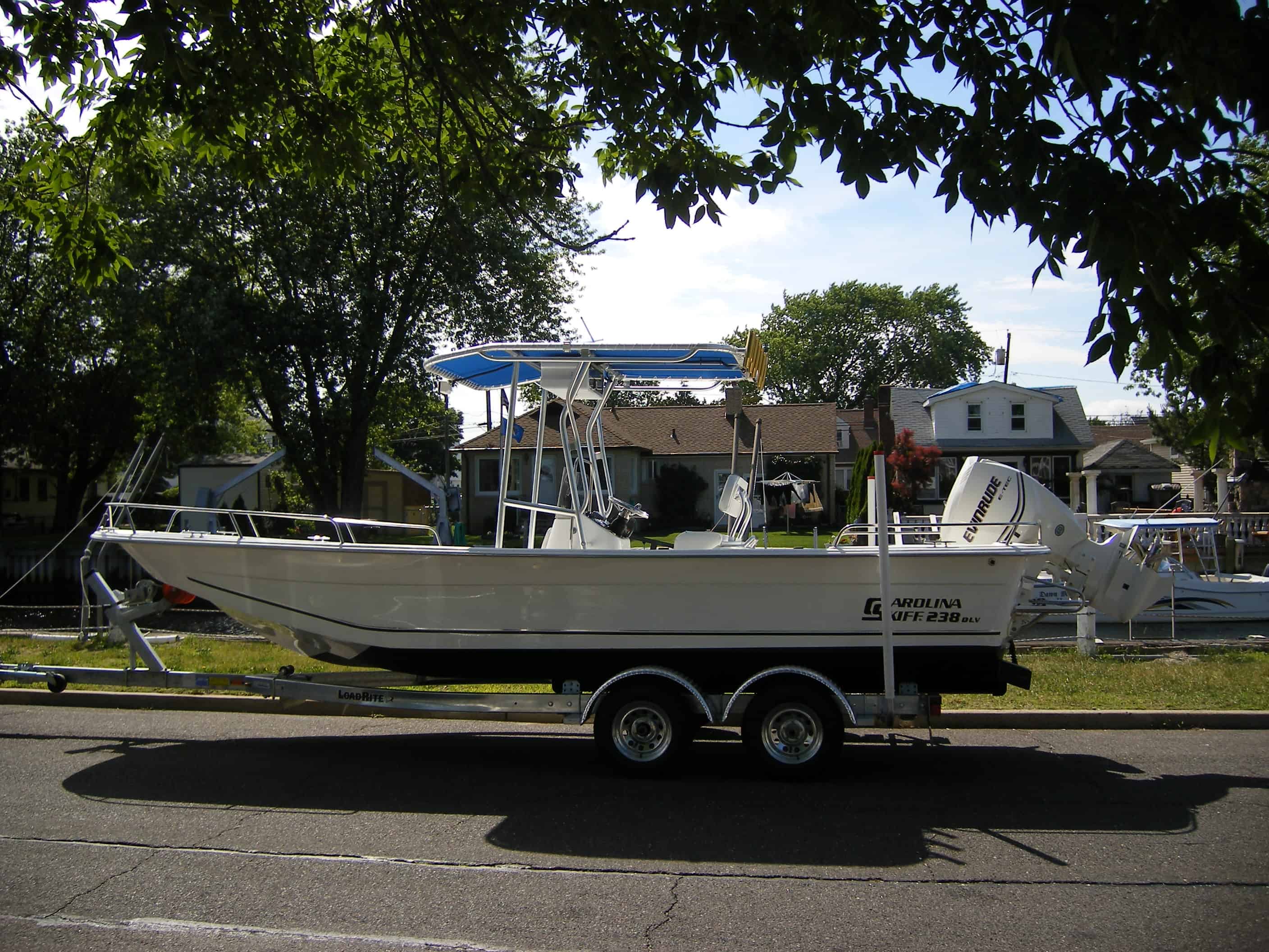Carolina Skiff 238 DLV Ultra Deluxe T-Top 2010 image 1