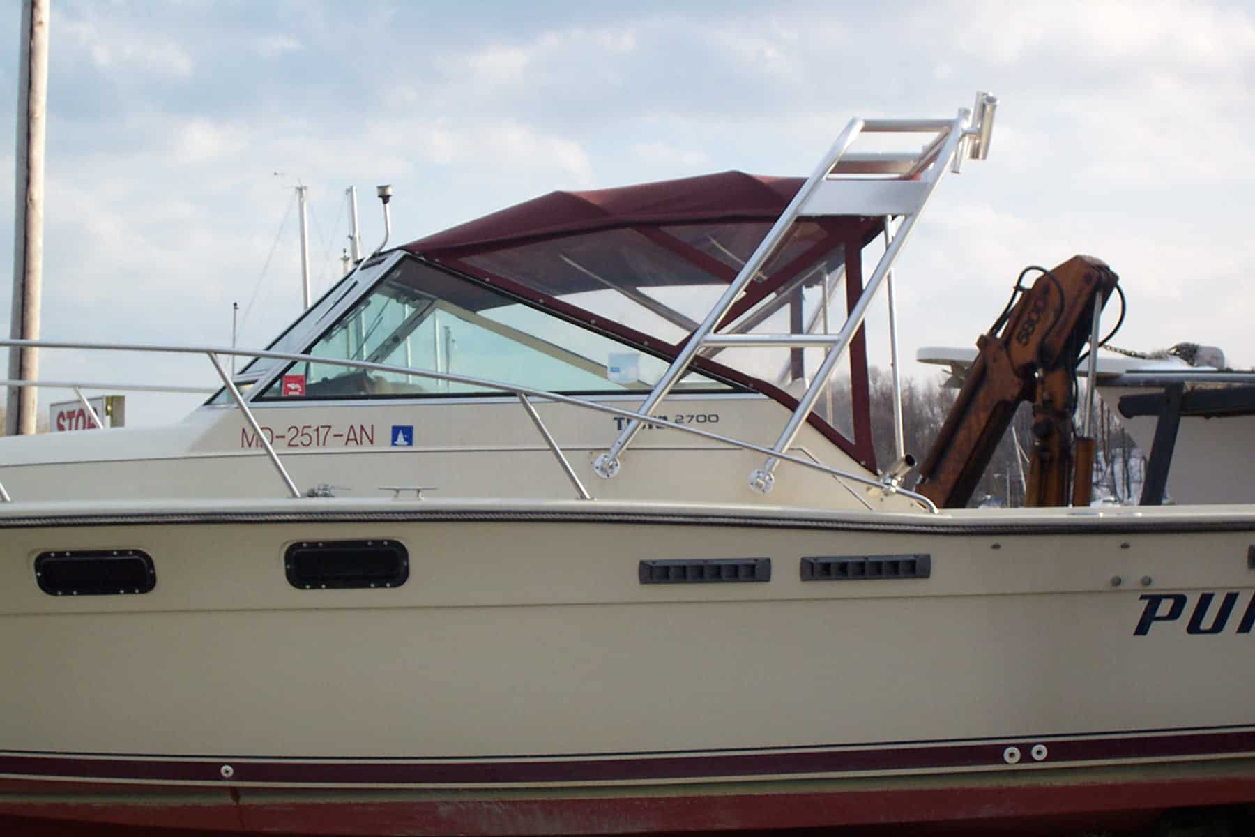 Tiara 2700 Open Arch 1985 image 1
