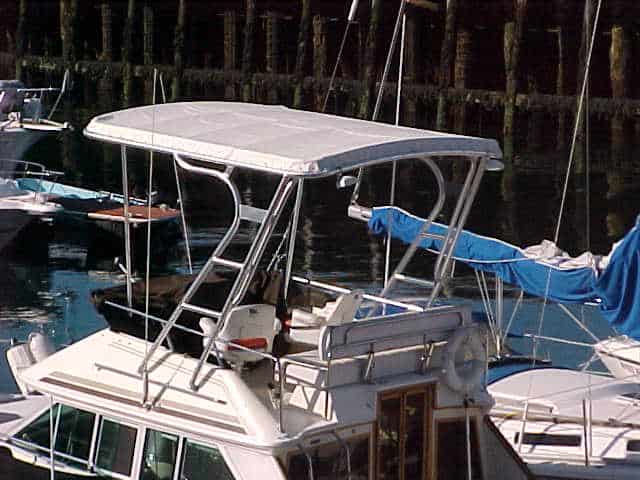Sea Ray 300 Sedan Bridge Top 1985 image 1