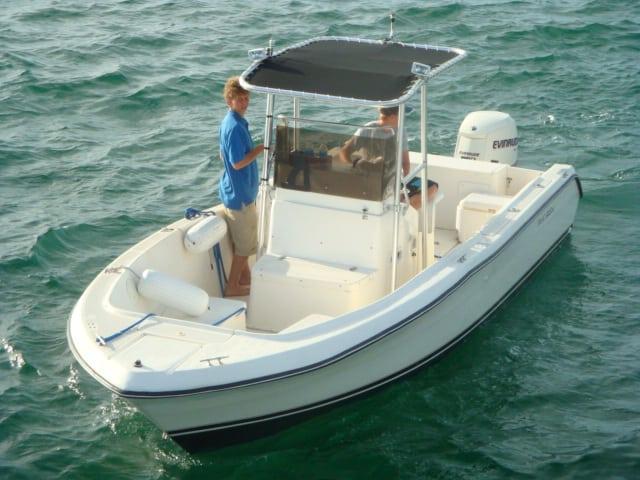 Pursuit 2470 T-Top 1995 image 1