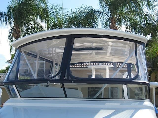 Cruisers 3650/375 Motor Yacht Top 1995 image 1