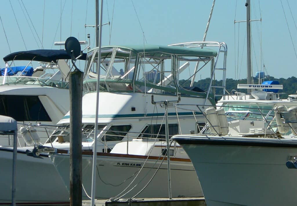 Provincial Marine 42 Trawler Arch 2002 image 1