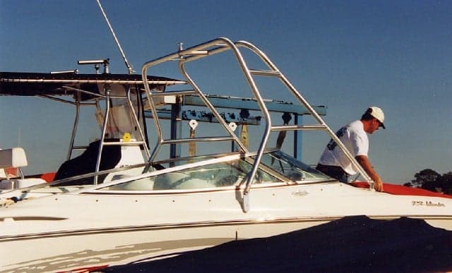 Baja 232 image 1